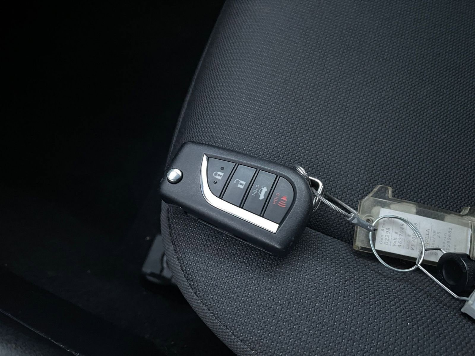 Thumbnail: 2025 Toyota Corolla - 22