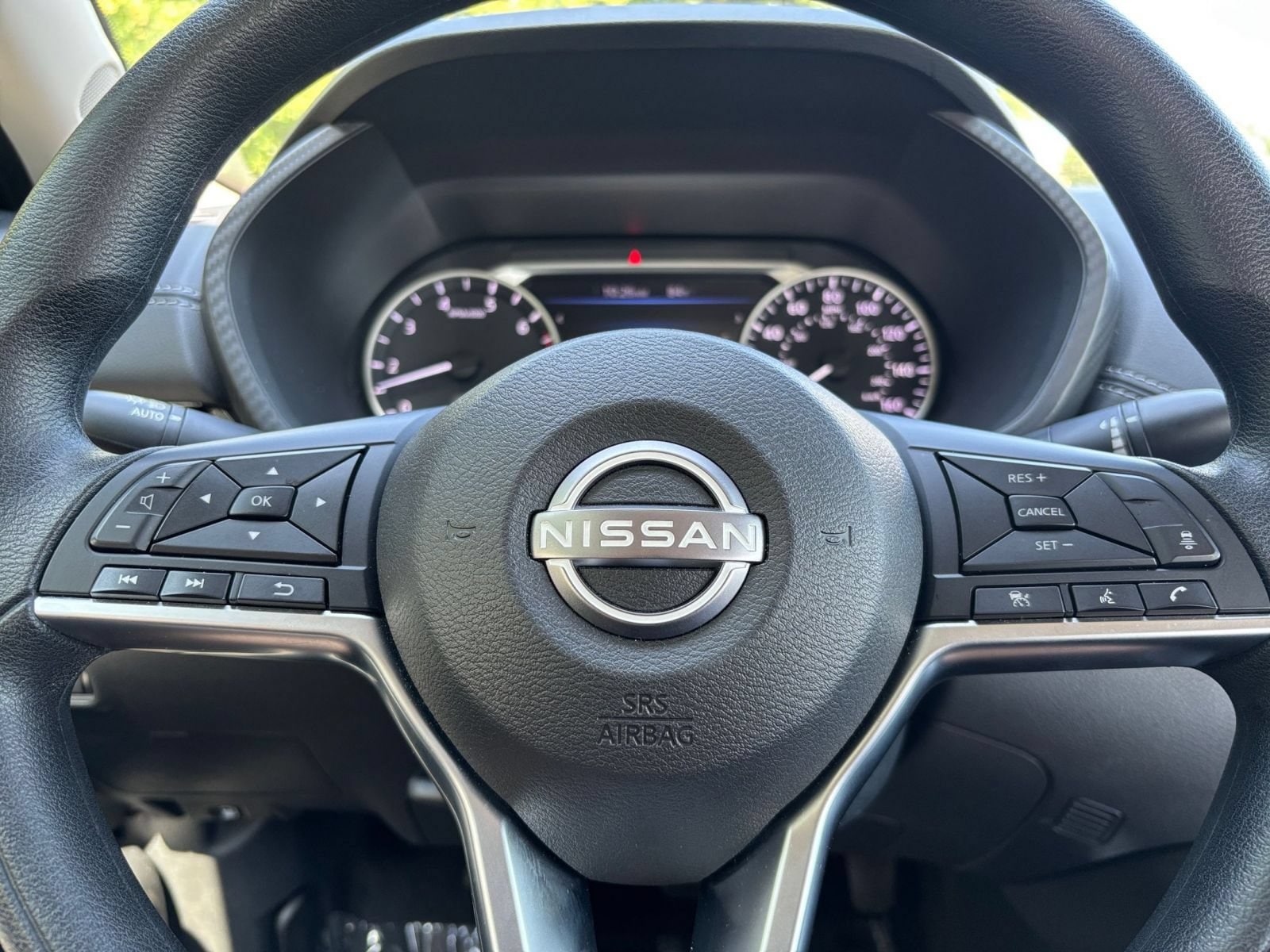 Thumbnail: 2025 Nissan Sentra - 25
