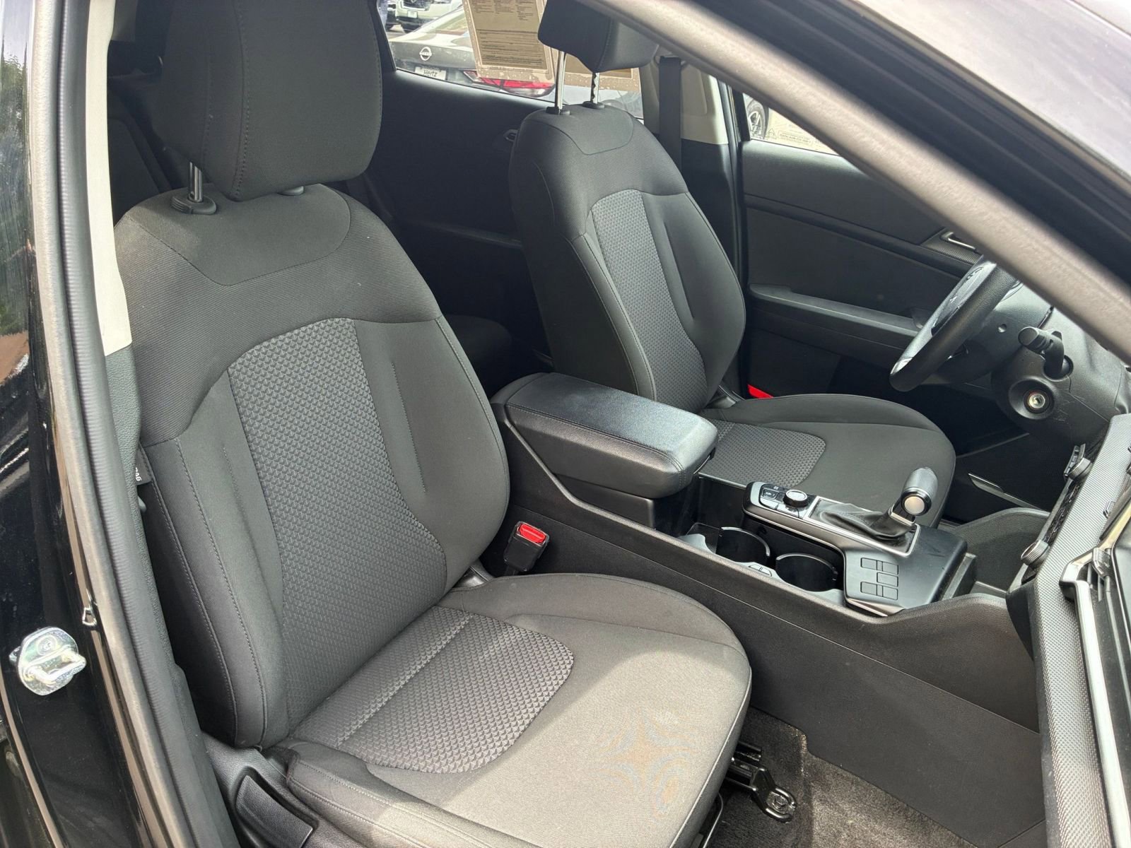 Thumbnail: 2025 Kia Sportage - 35