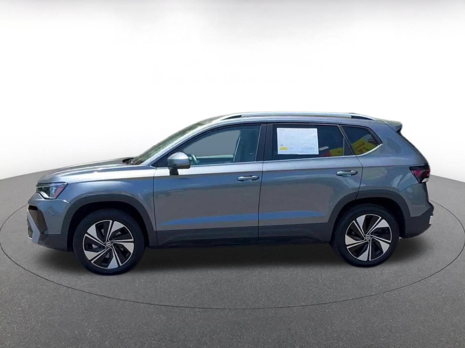 Thumbnail: 2026 Volkswagen Taos - 9