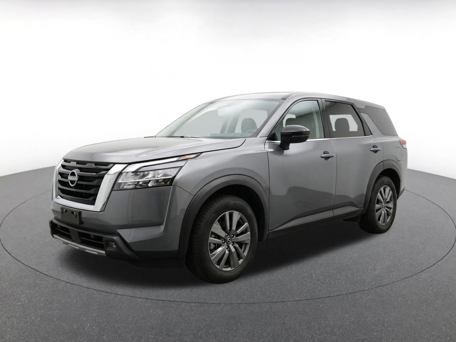 Thumbnail: 2025 Nissan Pathfinder - 3