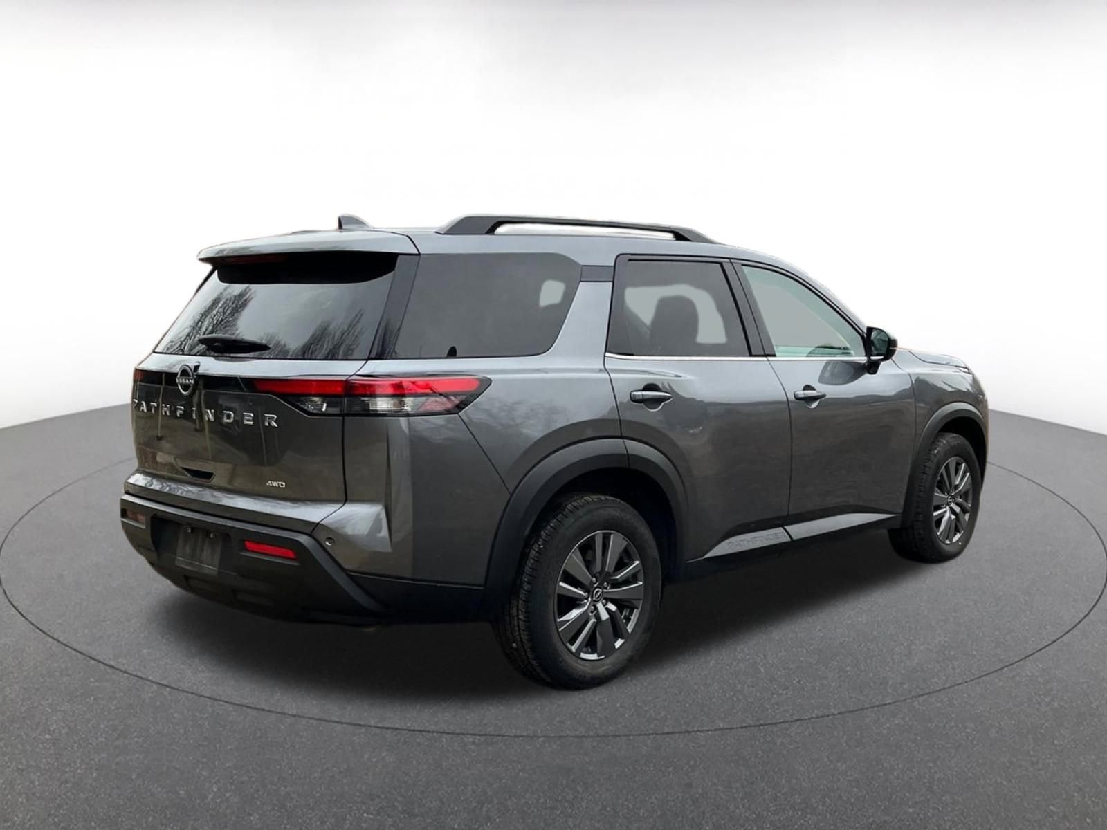 Thumbnail: 2025 Nissan Pathfinder - 15