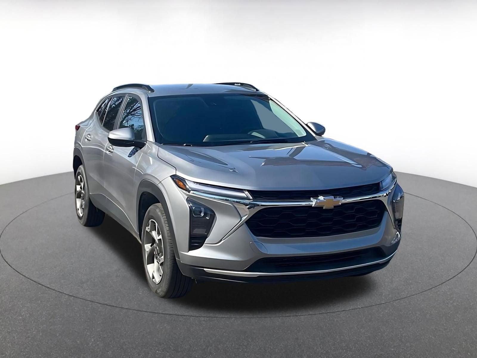 Thumbnail: 2025 Chevrolet Trax - 1