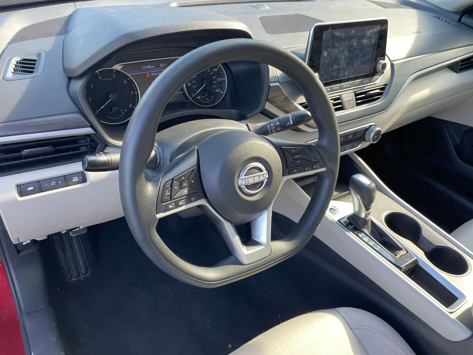 Thumbnail: 2025 Nissan Altima - 27