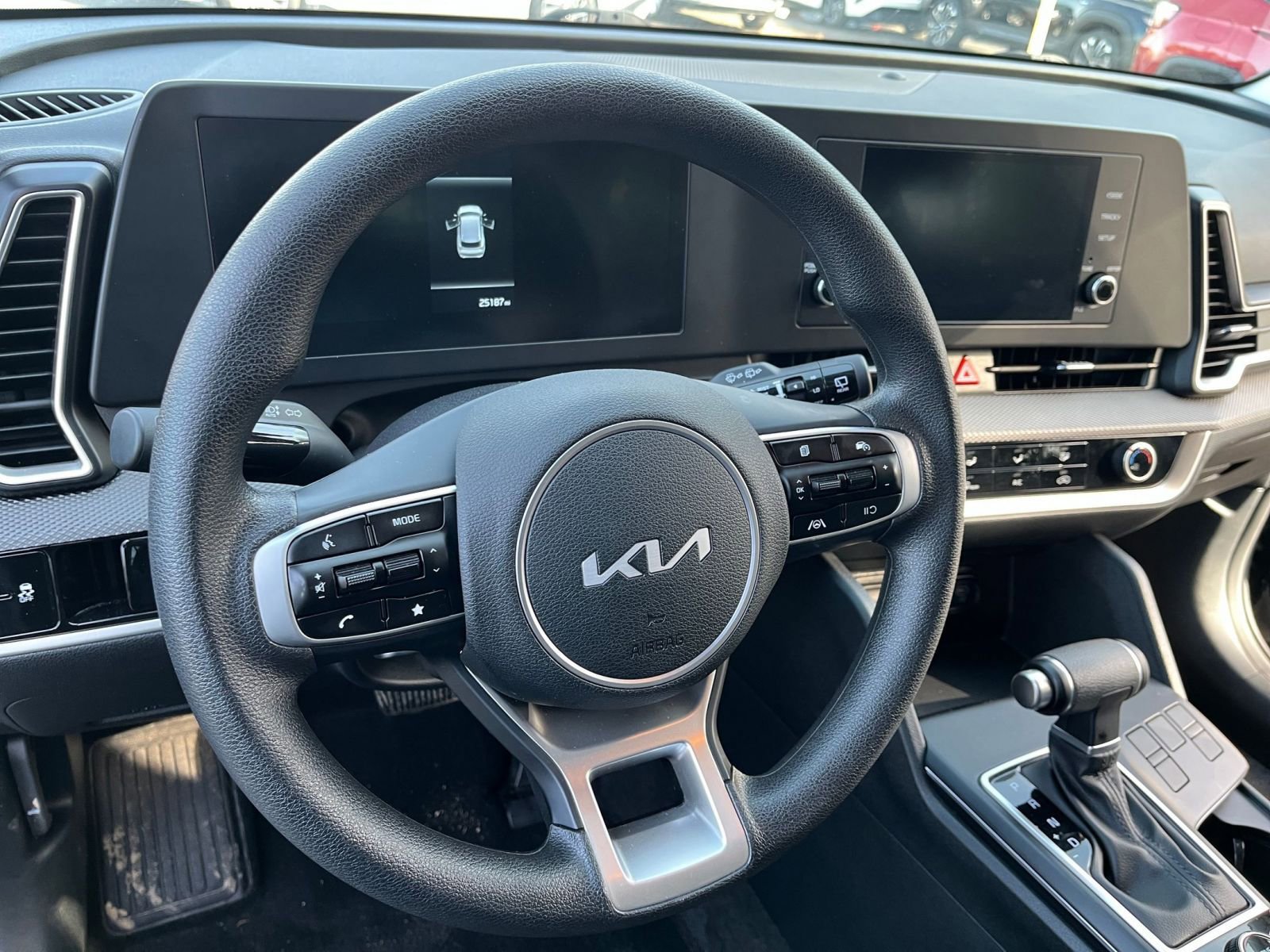 Thumbnail: 2025 Kia Sportage - 28