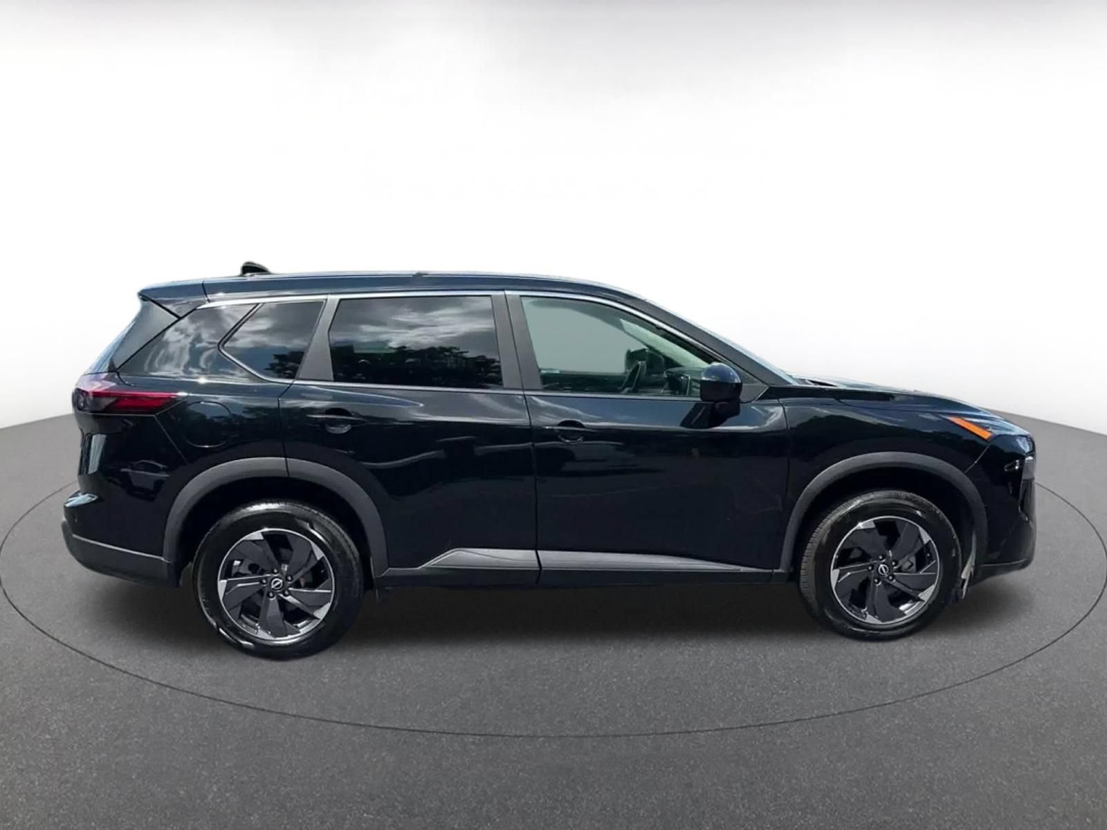 Thumbnail: 2025 Nissan Rogue - 13
