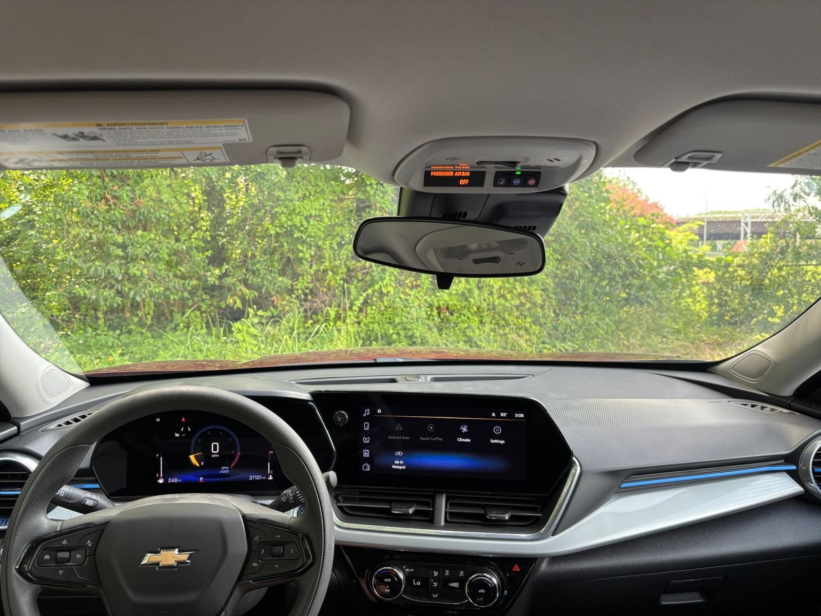 Thumbnail: 2025 Chevrolet Trax - 32