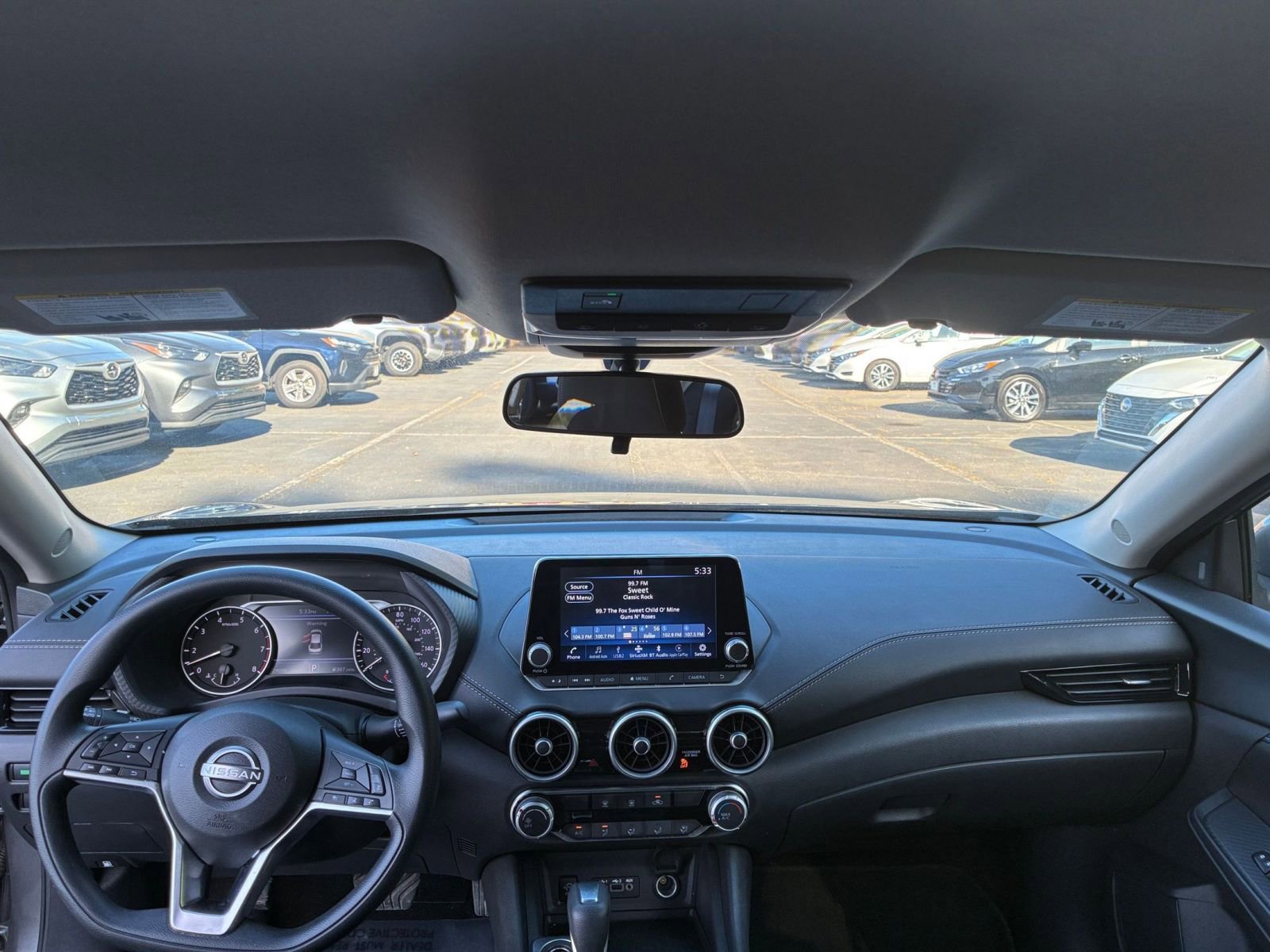 Thumbnail: 2025 Nissan Sentra - 31