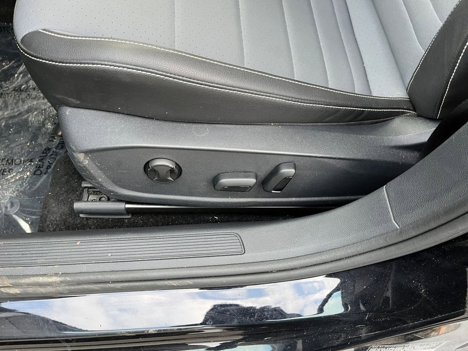 Thumbnail: 2025 Volkswagen Jetta - 22