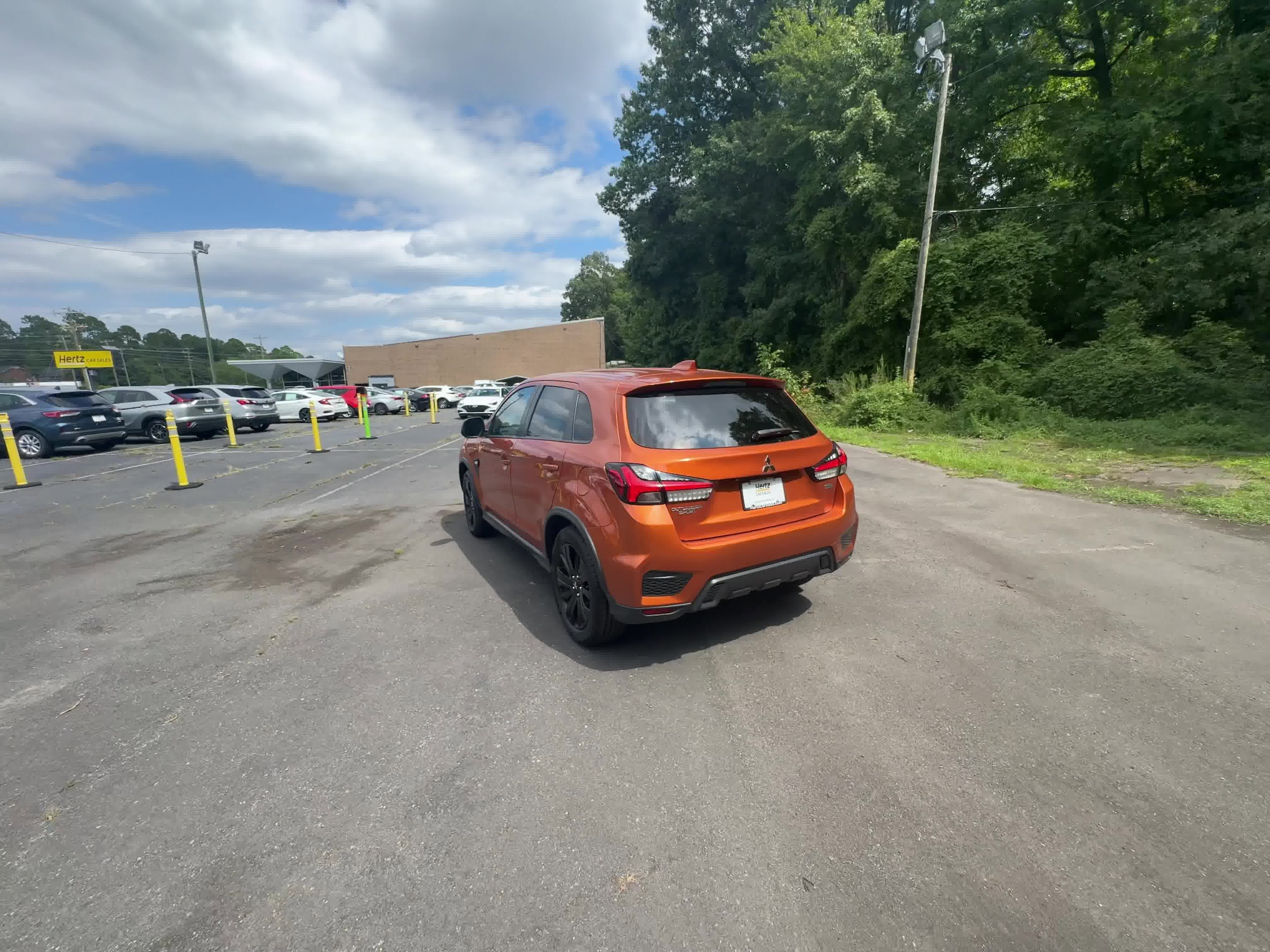 2022 Mitsubishi Outlander Sport LE 11