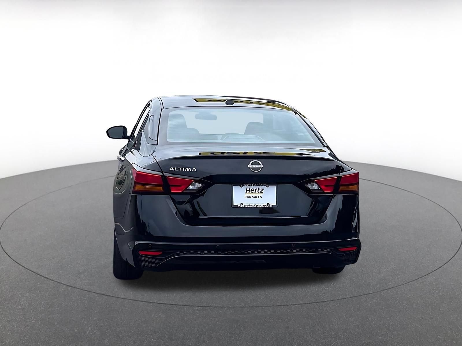 Thumbnail: 2025 Nissan Altima - 28
