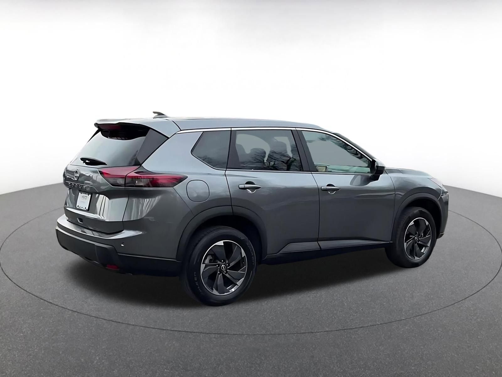 Thumbnail: 2025 Nissan Rogue - 15