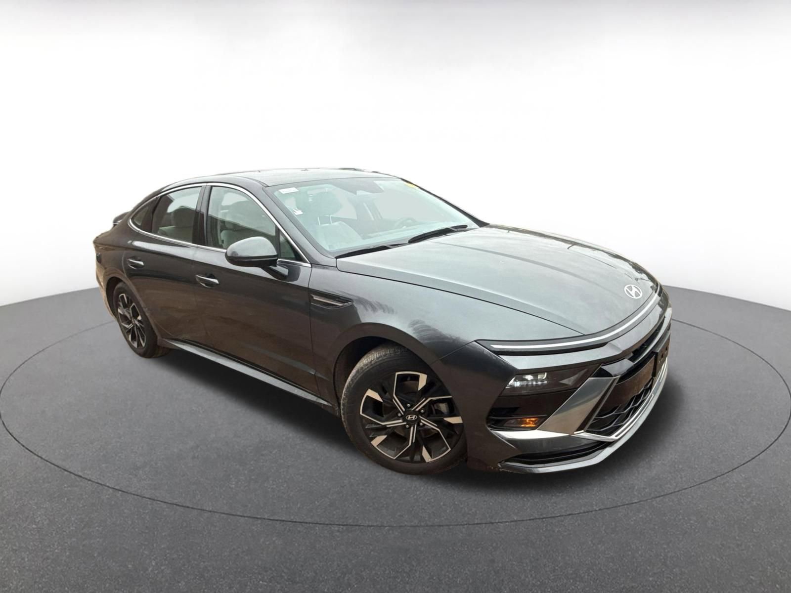 Thumbnail: 2025 Hyundai Sonata - 2