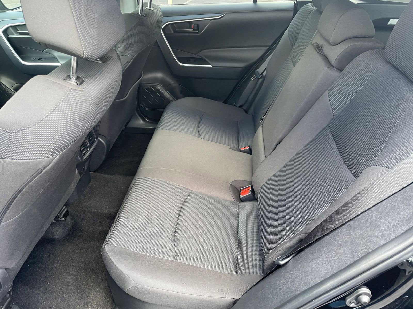 Thumbnail: 2025 Toyota RAV4 - 22