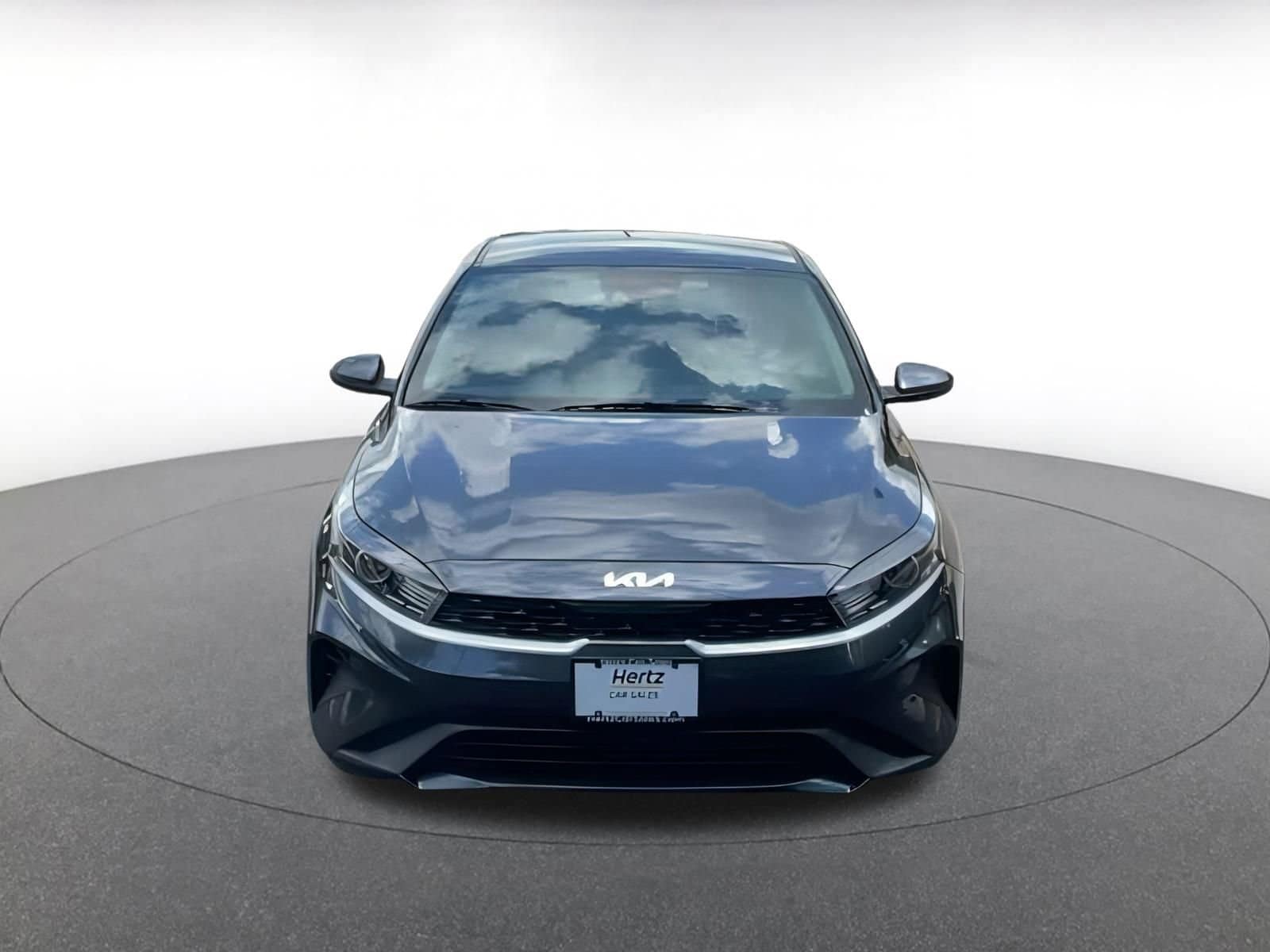 Thumbnail: 2024 Kia Forte - 4