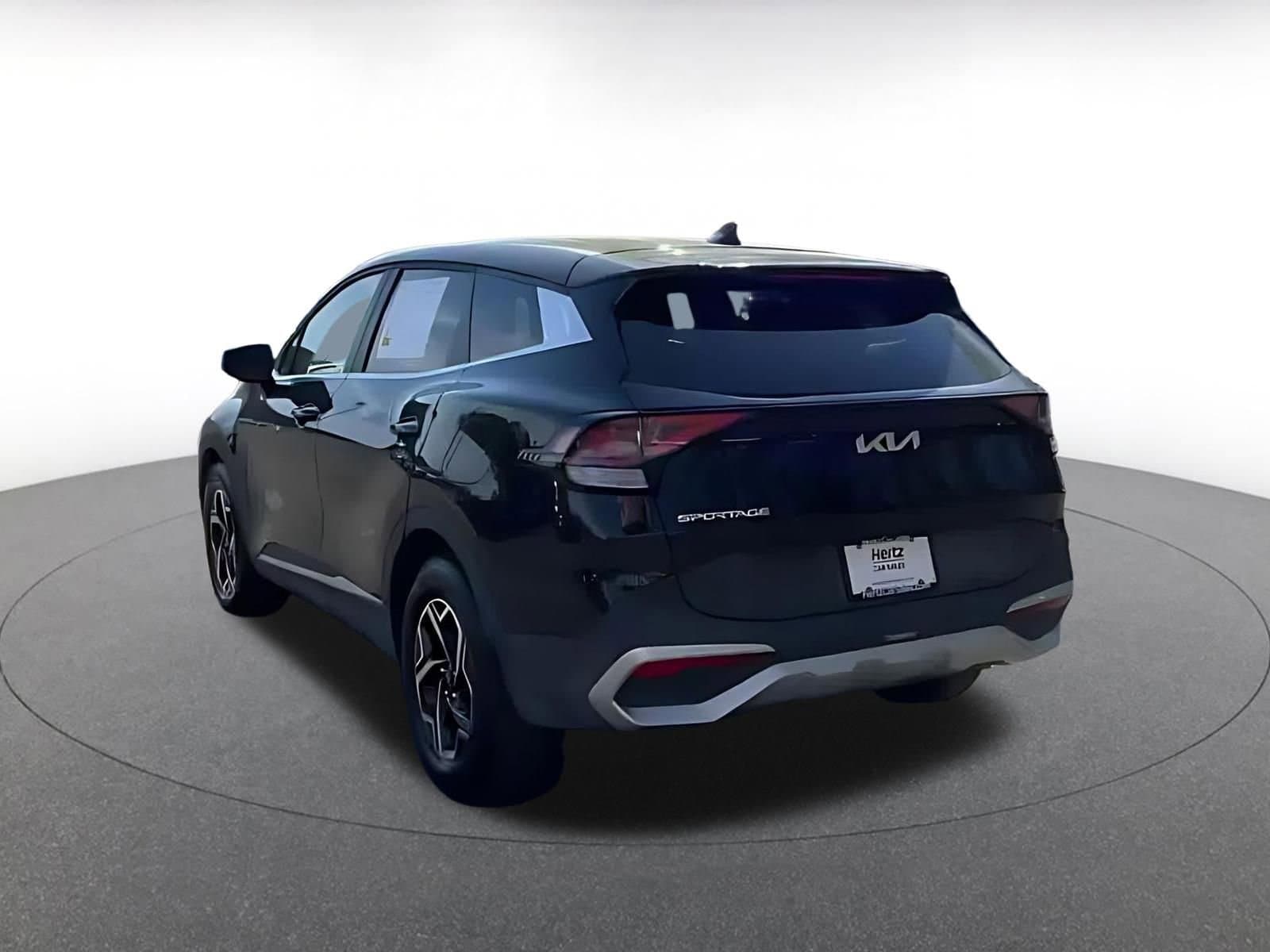 Thumbnail: 2025 Kia Sportage - 9