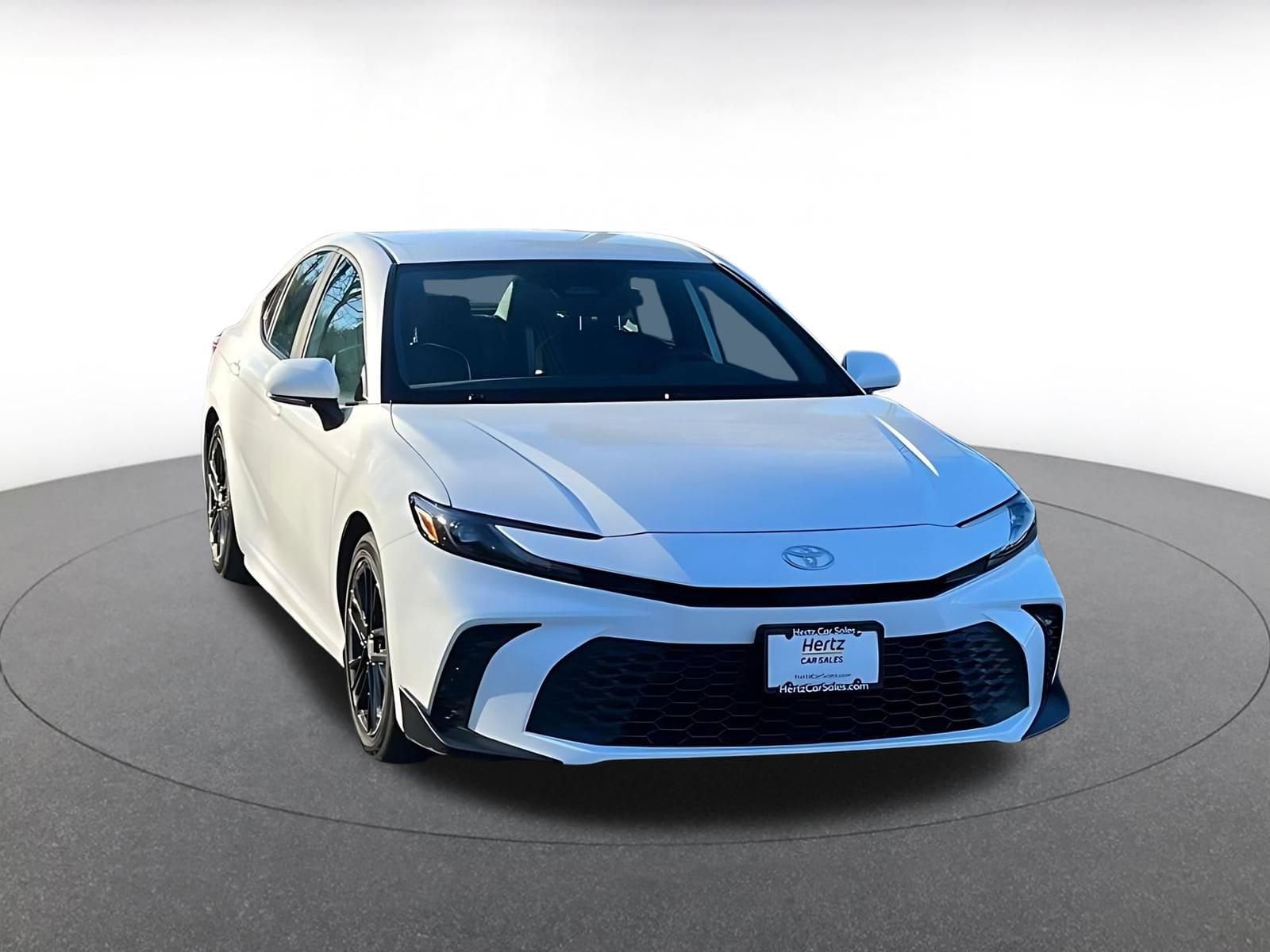 Thumbnail: 2025 Toyota Camry - 1