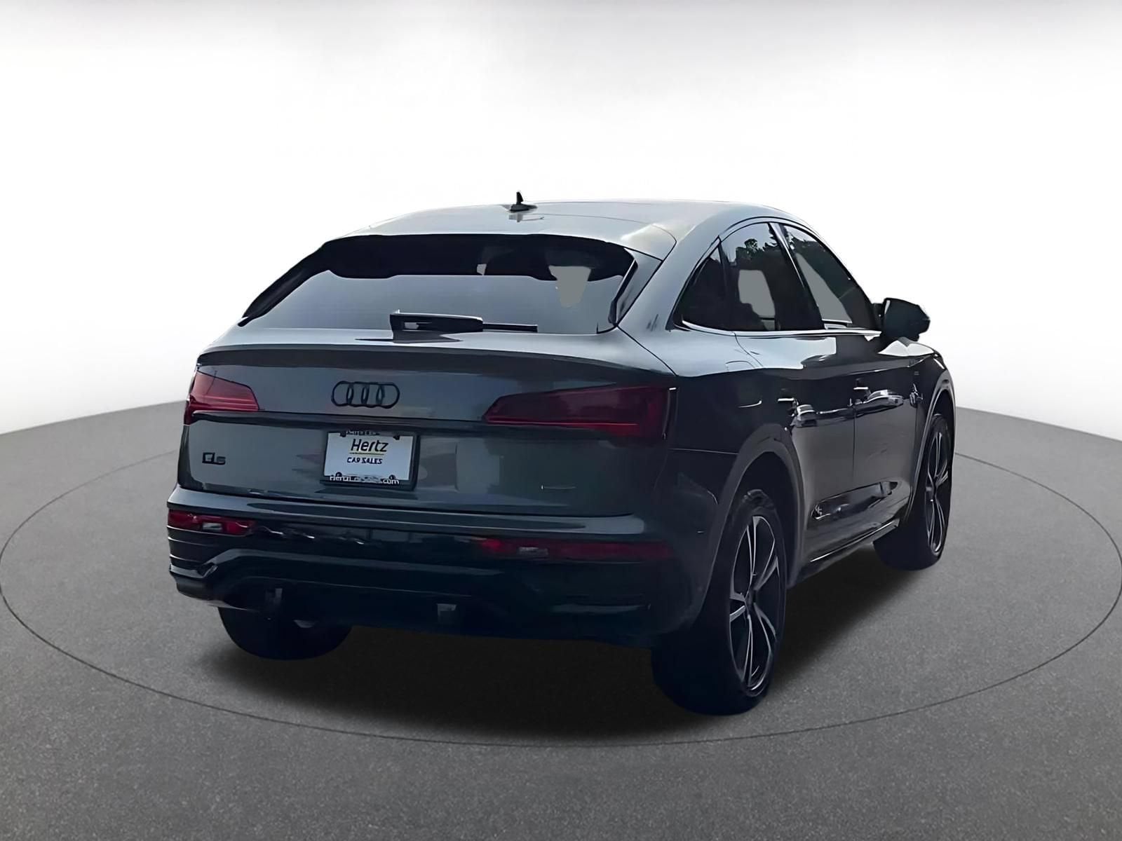 Thumbnail: 2025 Audi Q5 - 14