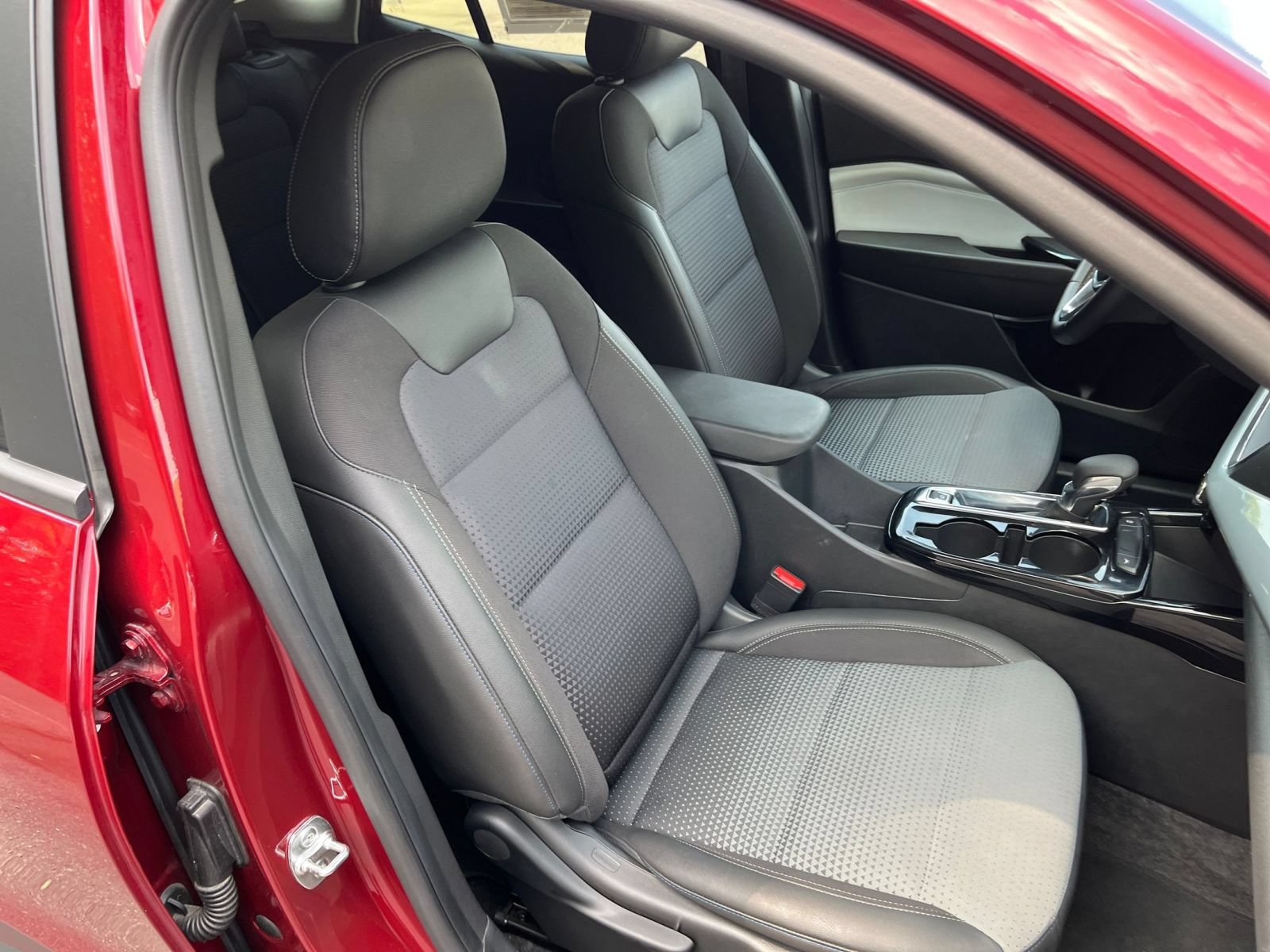 Thumbnail: 2025 Chevrolet Trax - 35