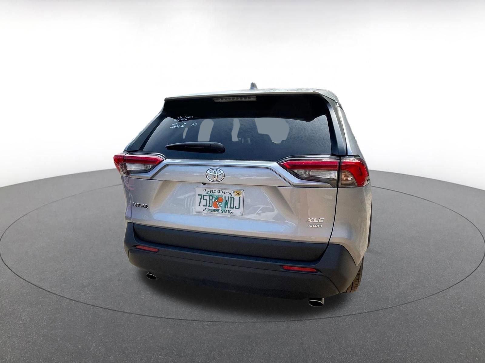 Thumbnail: 2025 Toyota RAV4 - 12