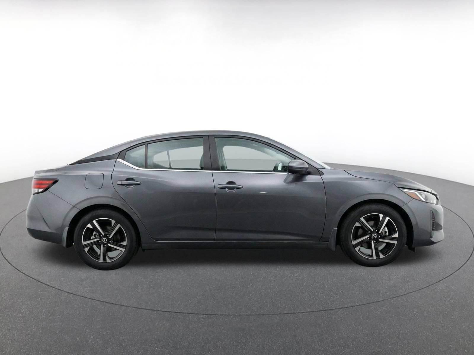 Thumbnail: 2025 Nissan Sentra - 10