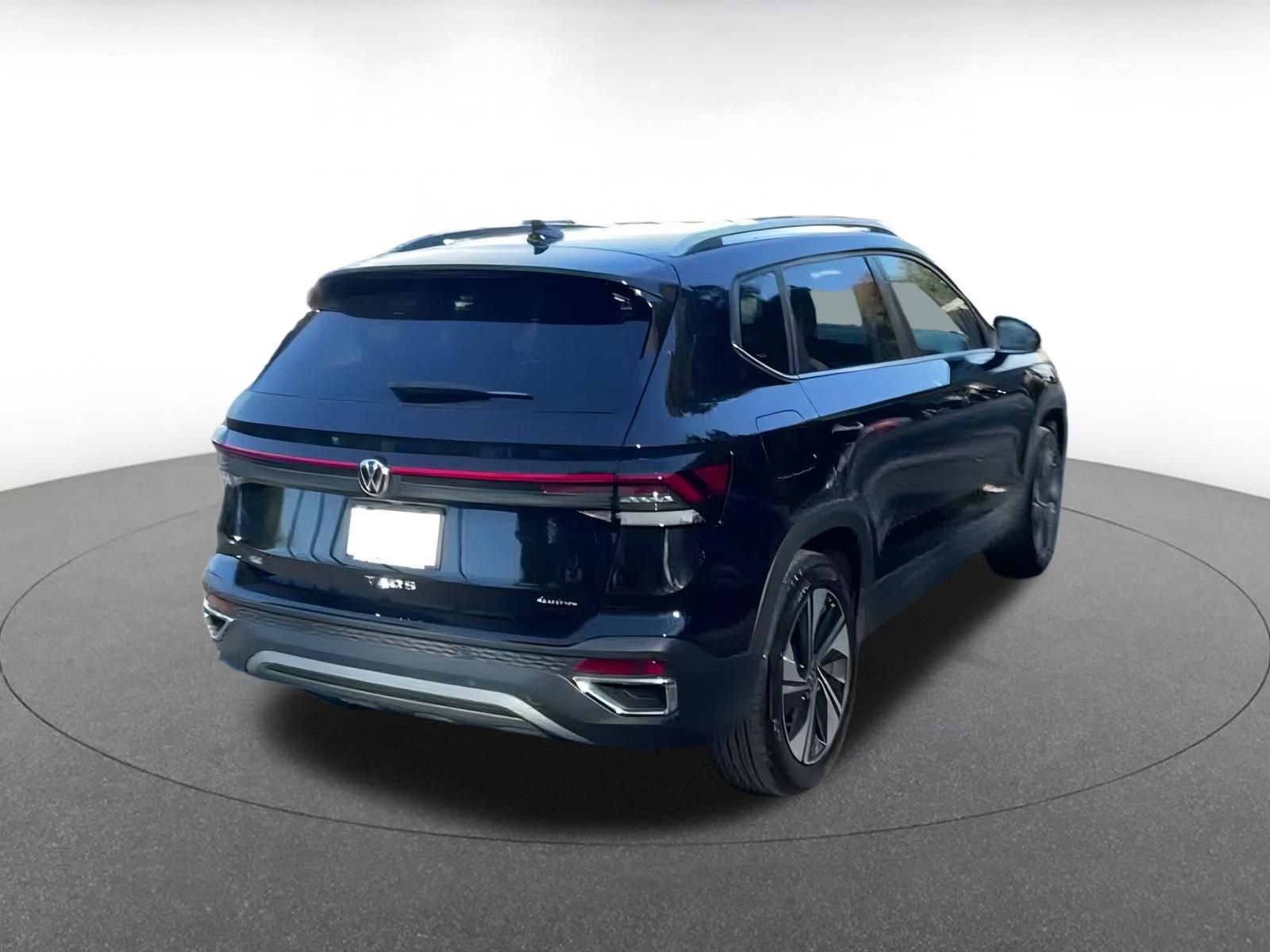 Thumbnail: 2025 Volkswagen Taos - 11