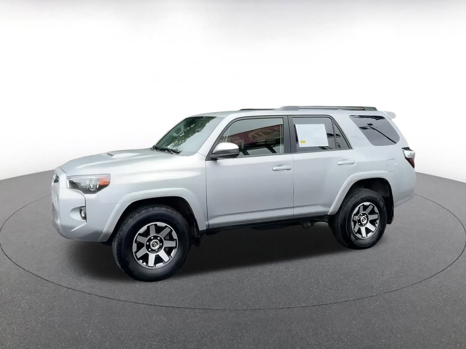 Thumbnail: 2024 Toyota 4Runner - 9