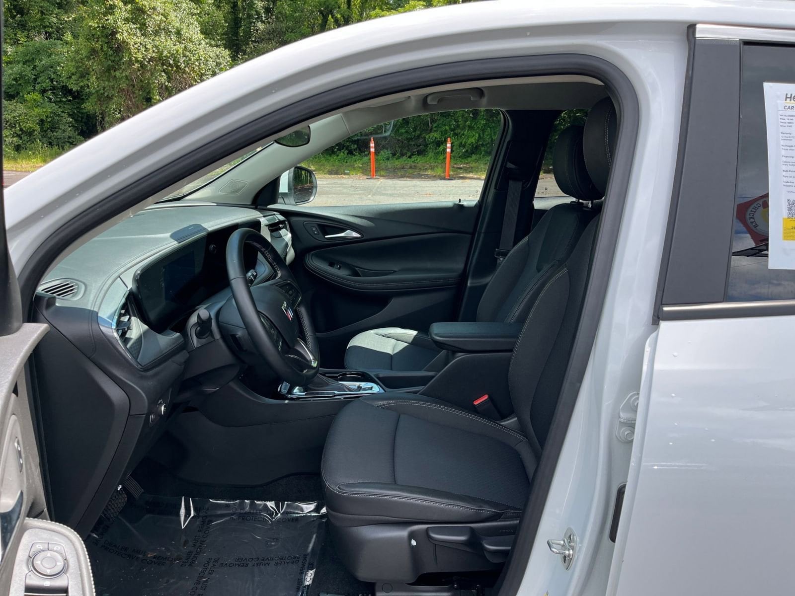 Thumbnail: 2025 Buick Encore GX - 25