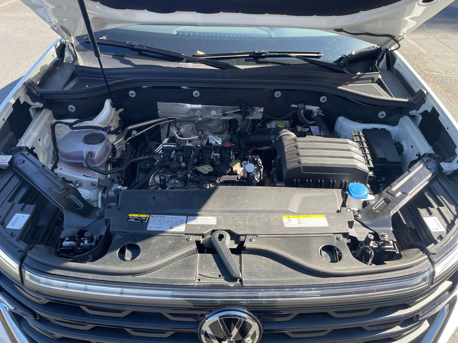 Thumbnail: 2025 Volkswagen Atlas - 28