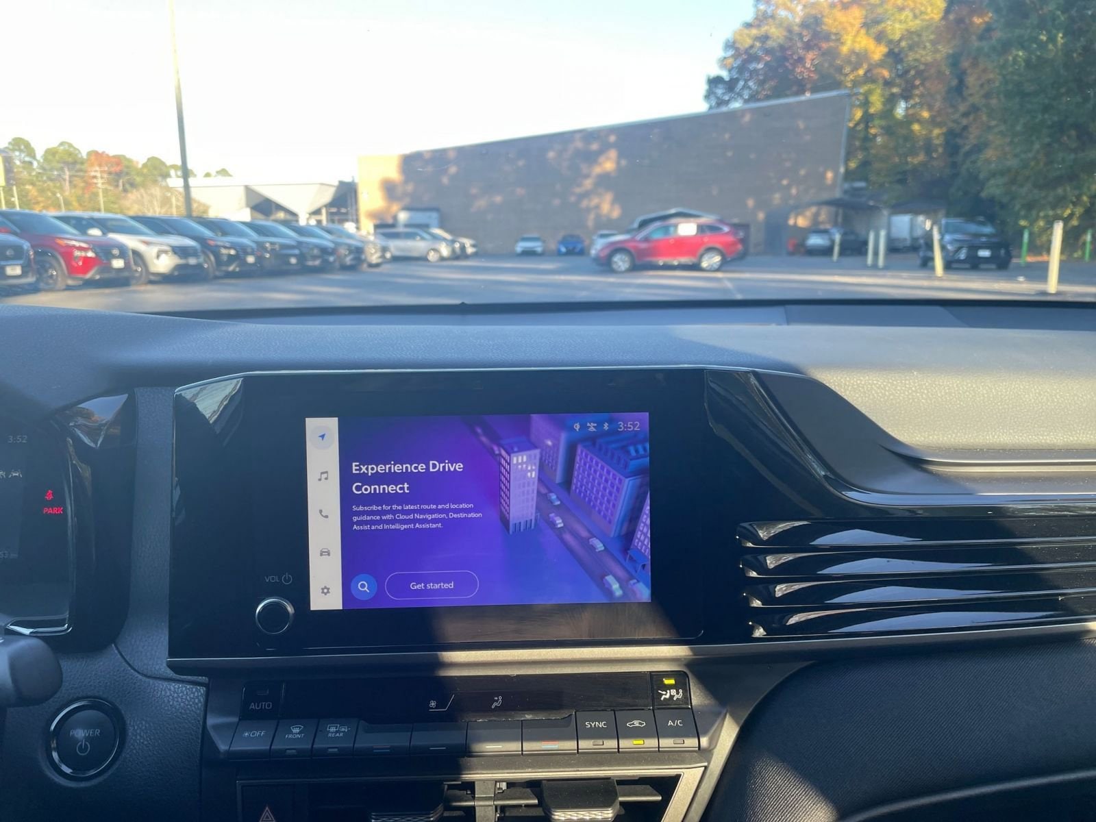 Thumbnail: 2025 Toyota Camry - 18