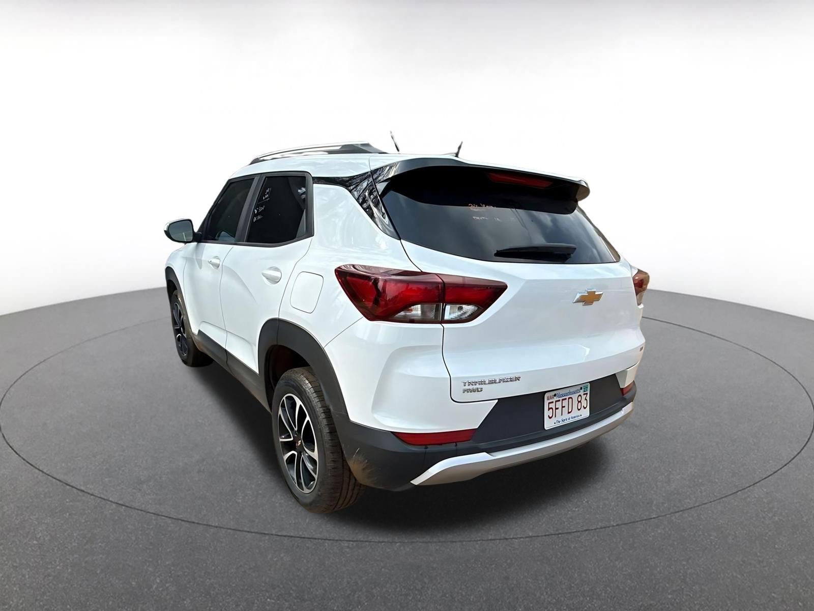 Thumbnail: 2025 Chevrolet TrailBlazer - 12