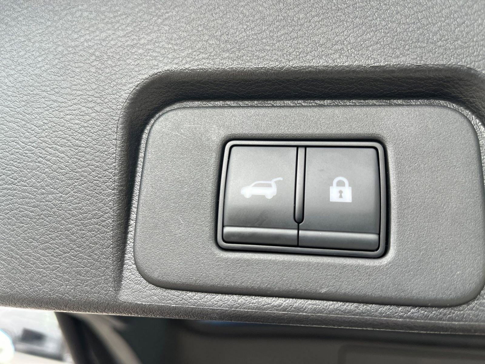 Thumbnail: 2025 Nissan Rogue - 23