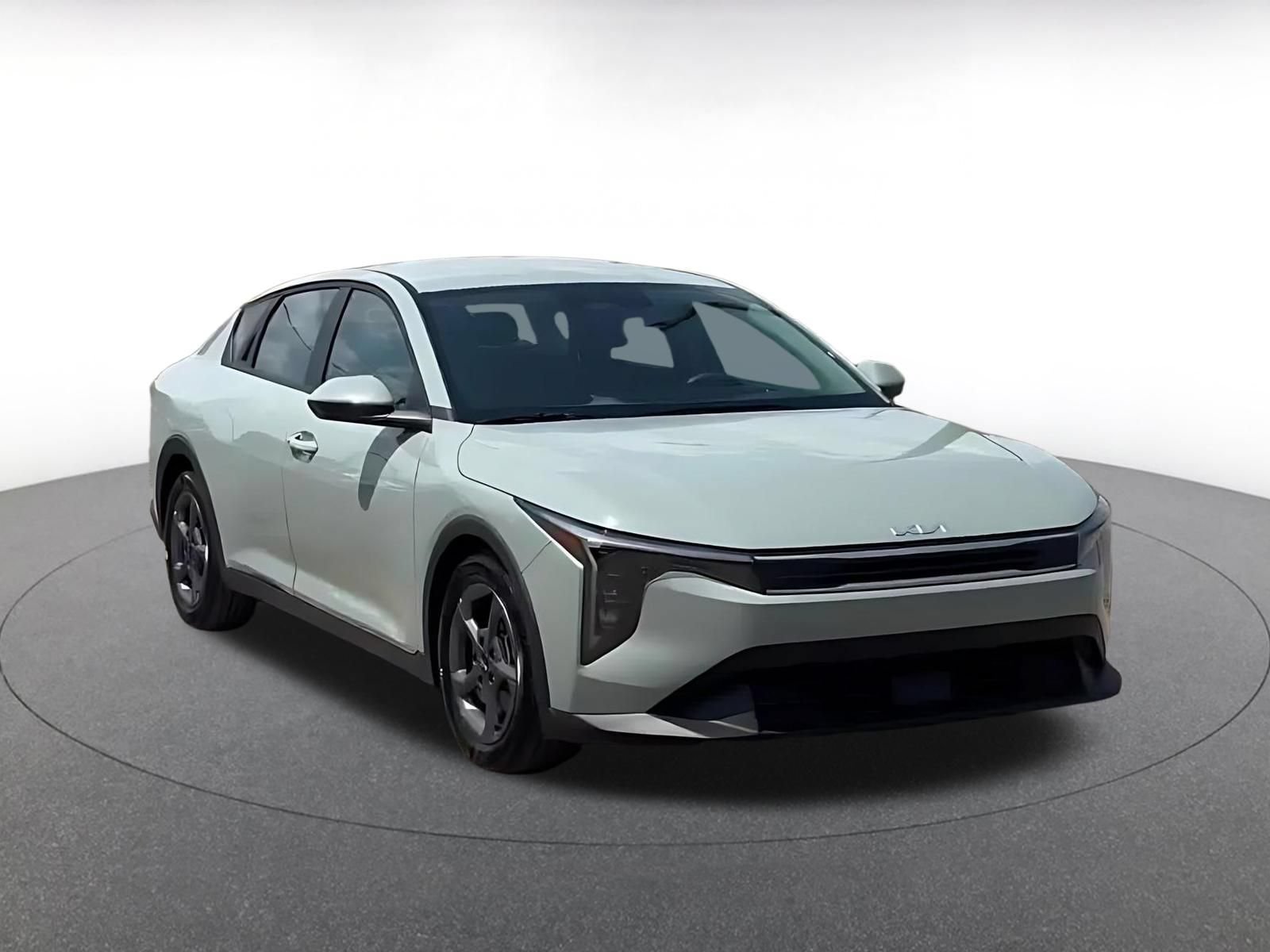 Thumbnail: 2025 Kia K4 - 3