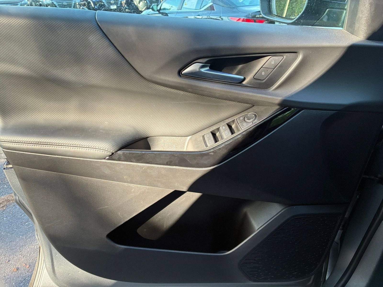 Thumbnail: 2025 Chevrolet Equinox - 18
