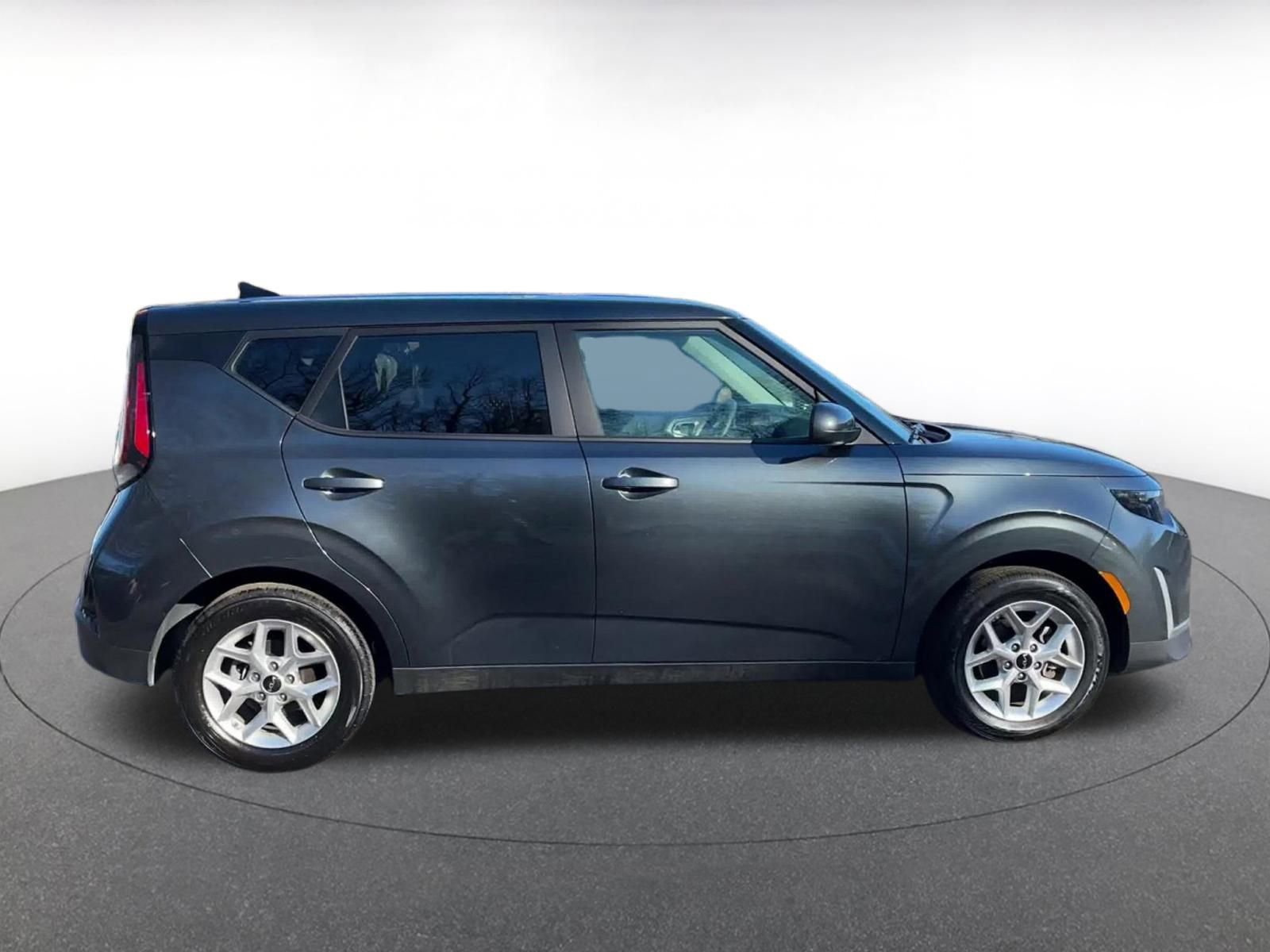 Thumbnail: 2025 Kia Soul - 16