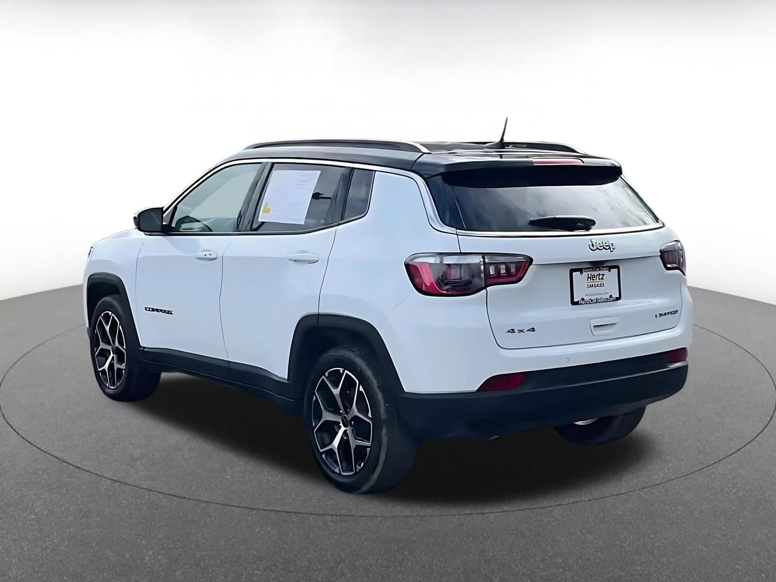 Thumbnail: 2025 Jeep Compass - 11