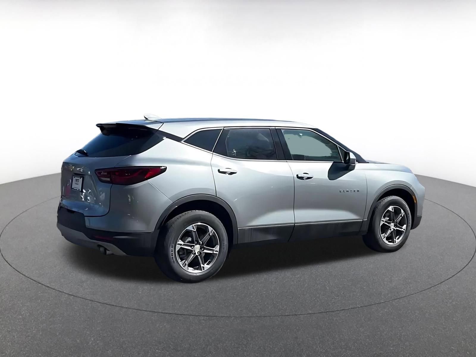 Thumbnail: 2025 Chevrolet Blazer - 15