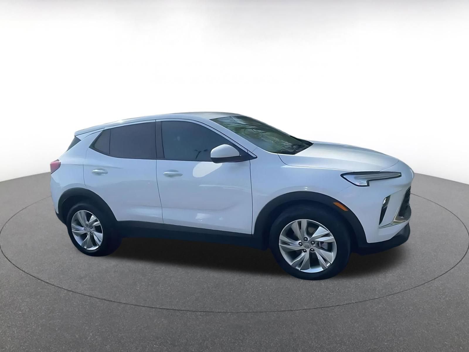 Thumbnail: 2025 Buick Encore GX - 2