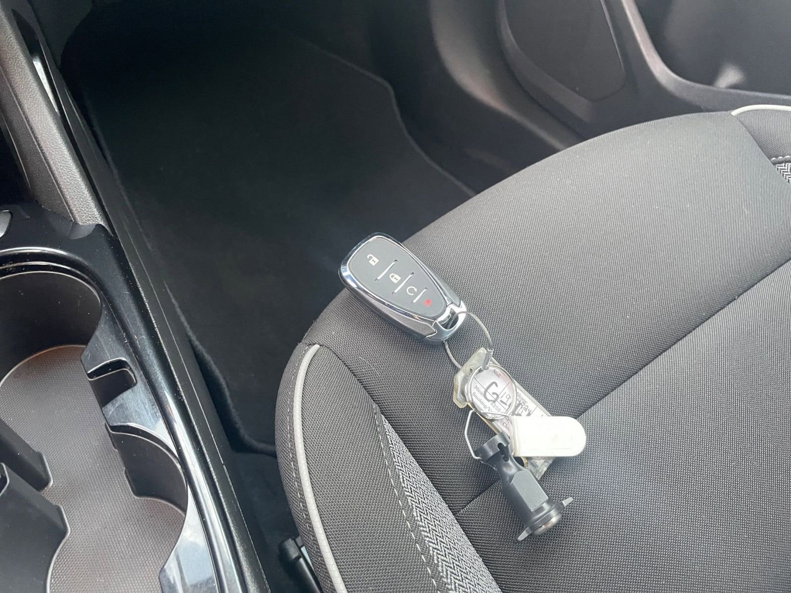 Thumbnail: 2025 Chevrolet TrailBlazer - 21