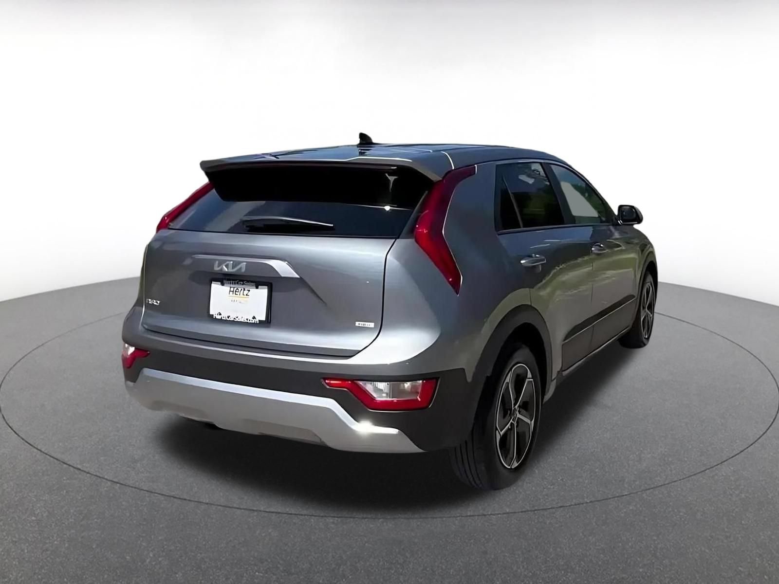 Thumbnail: 2026 Kia Niro - 15