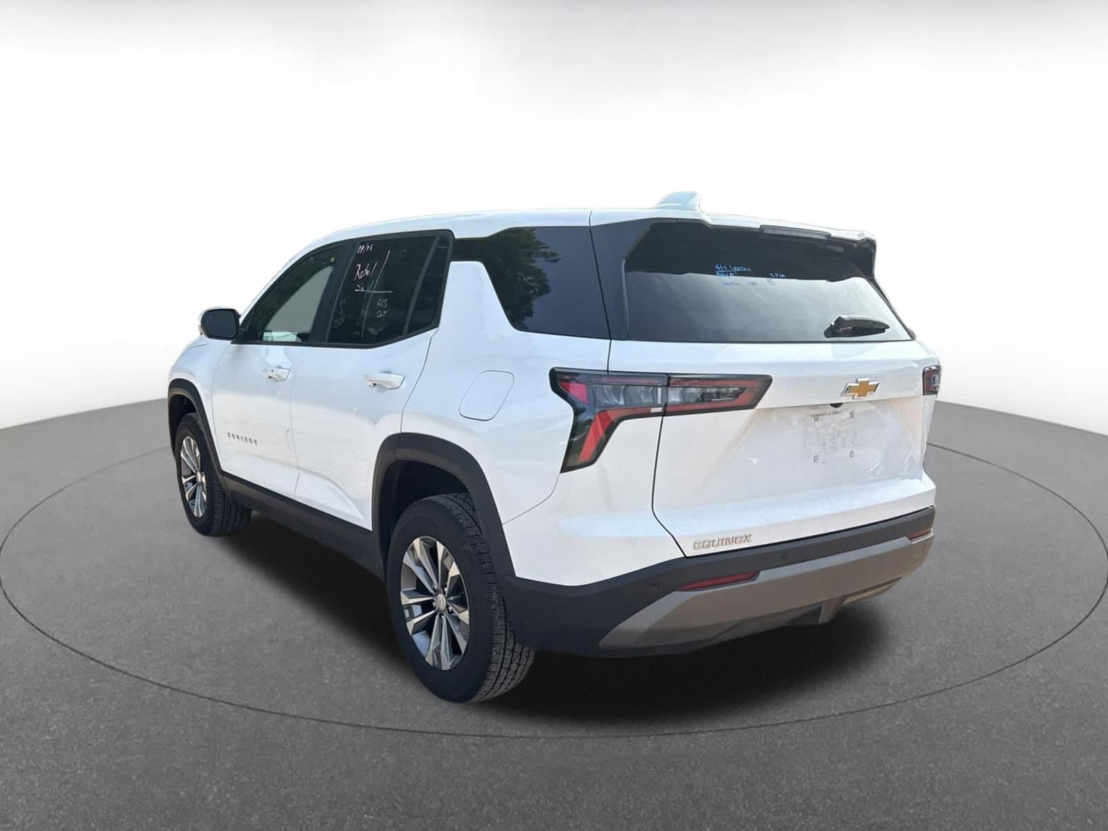 Thumbnail: 2025 Chevrolet Equinox - 14