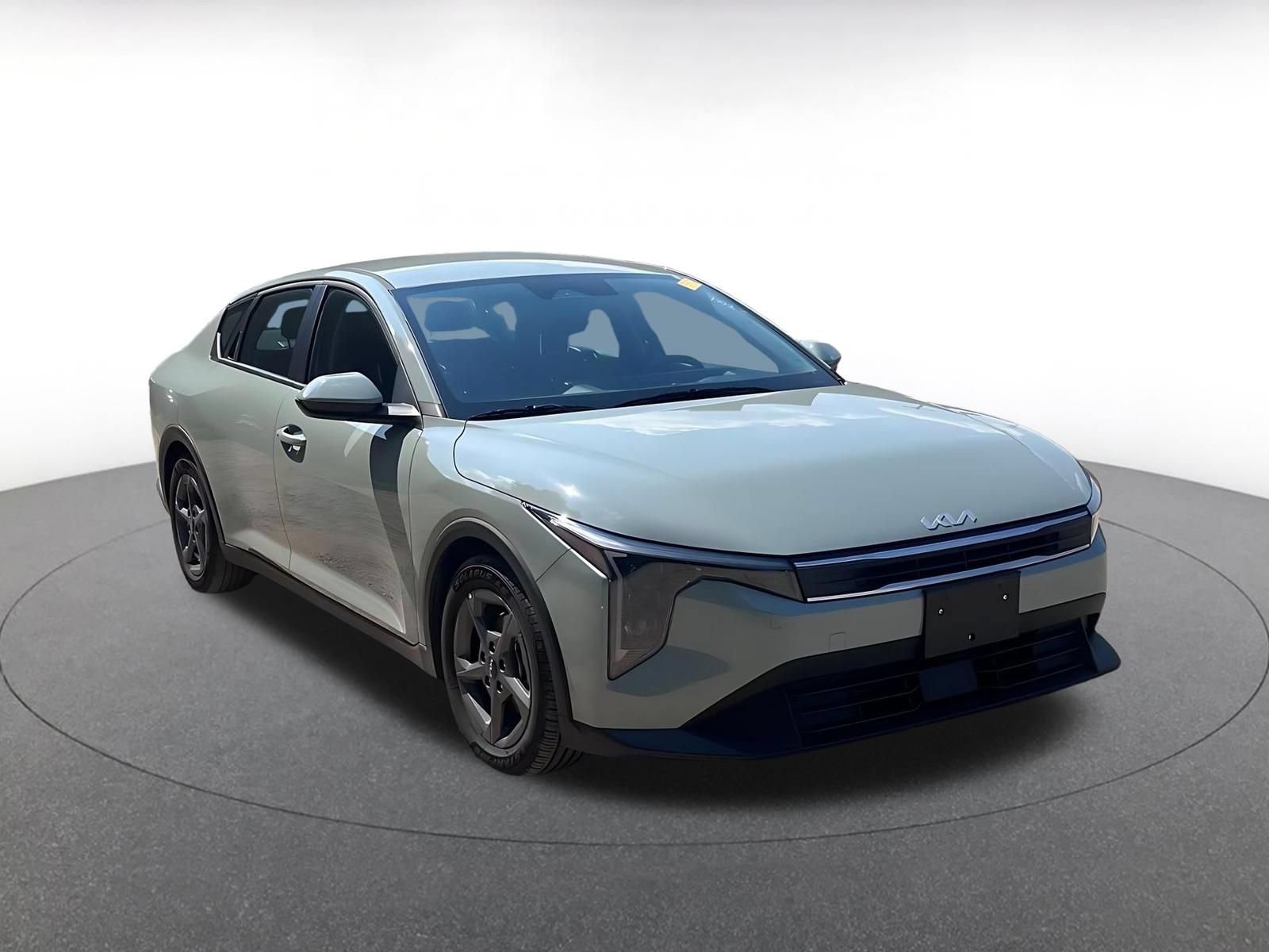 Thumbnail: 2026 Kia K4 - 2