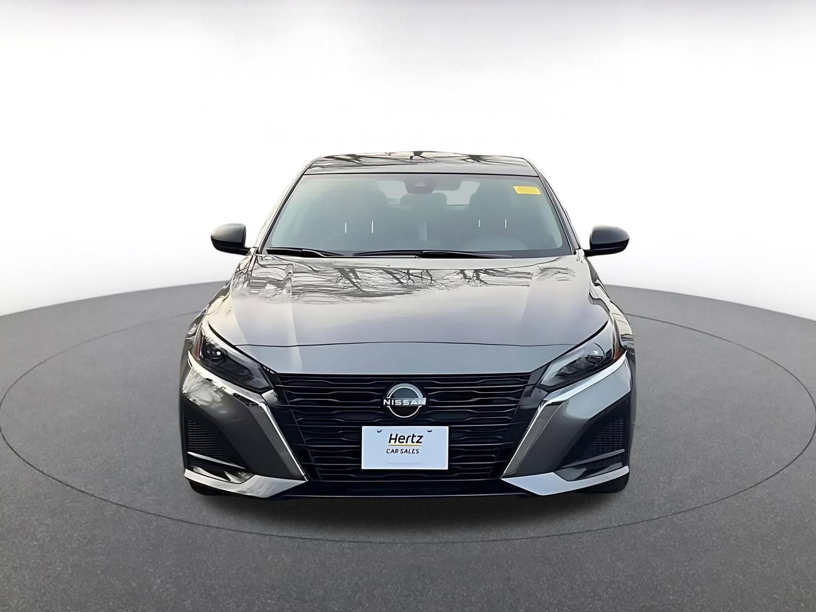 Thumbnail: 2025 Nissan Altima - 3