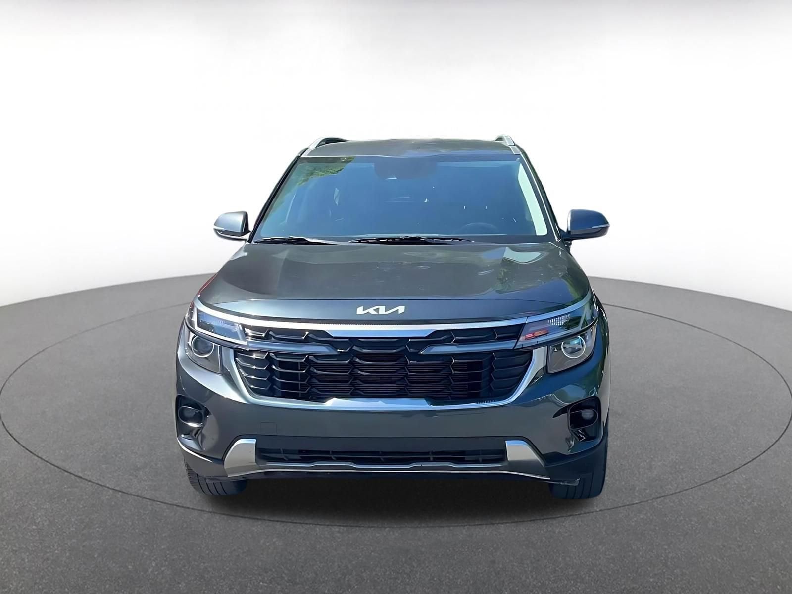 Thumbnail: 2025 Kia Seltos - 4