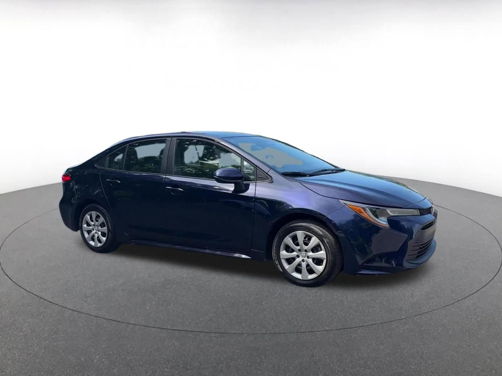 Thumbnail: 2025 Toyota Corolla - 2