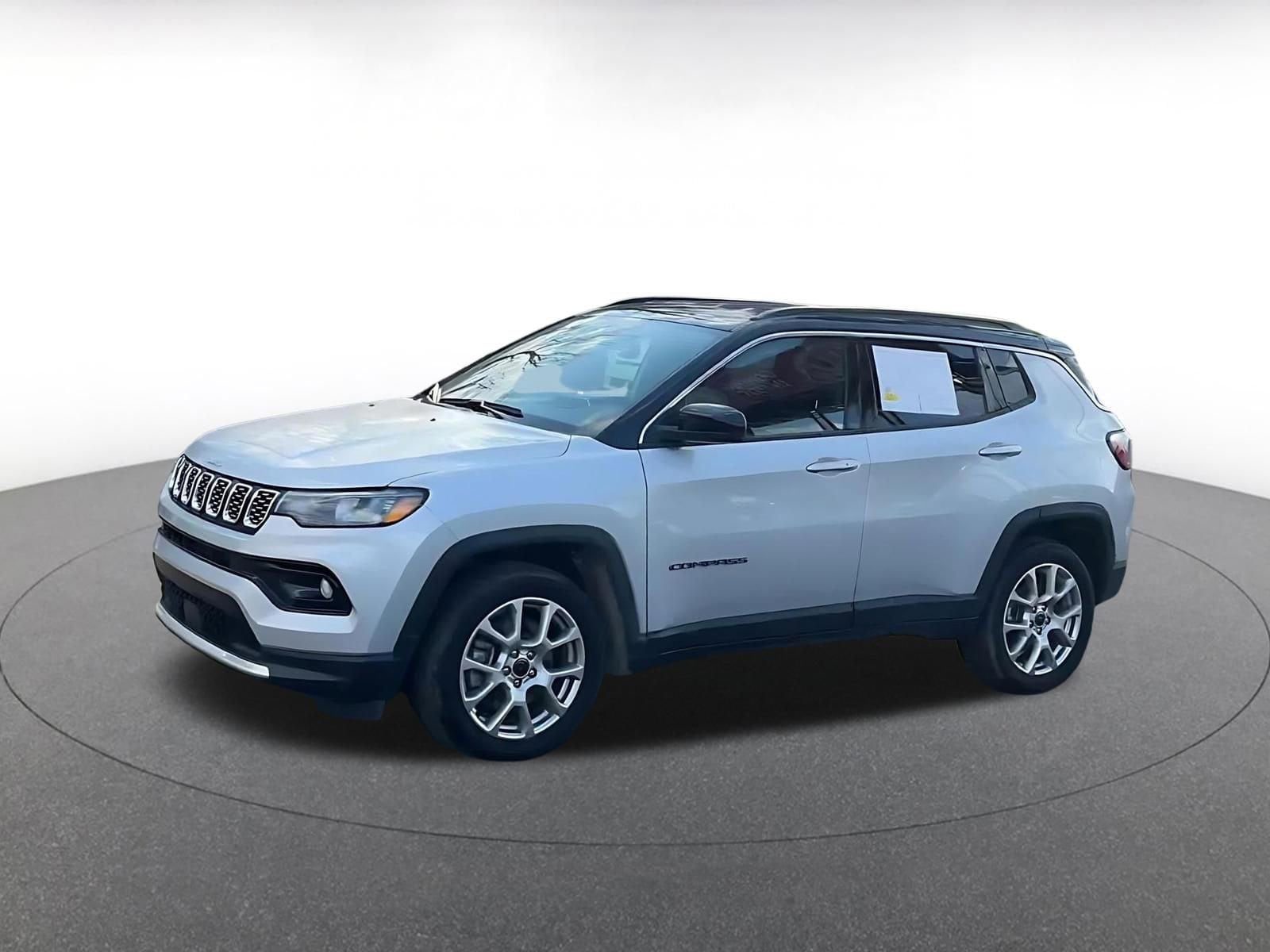 Thumbnail: 2025 Jeep Compass - 8