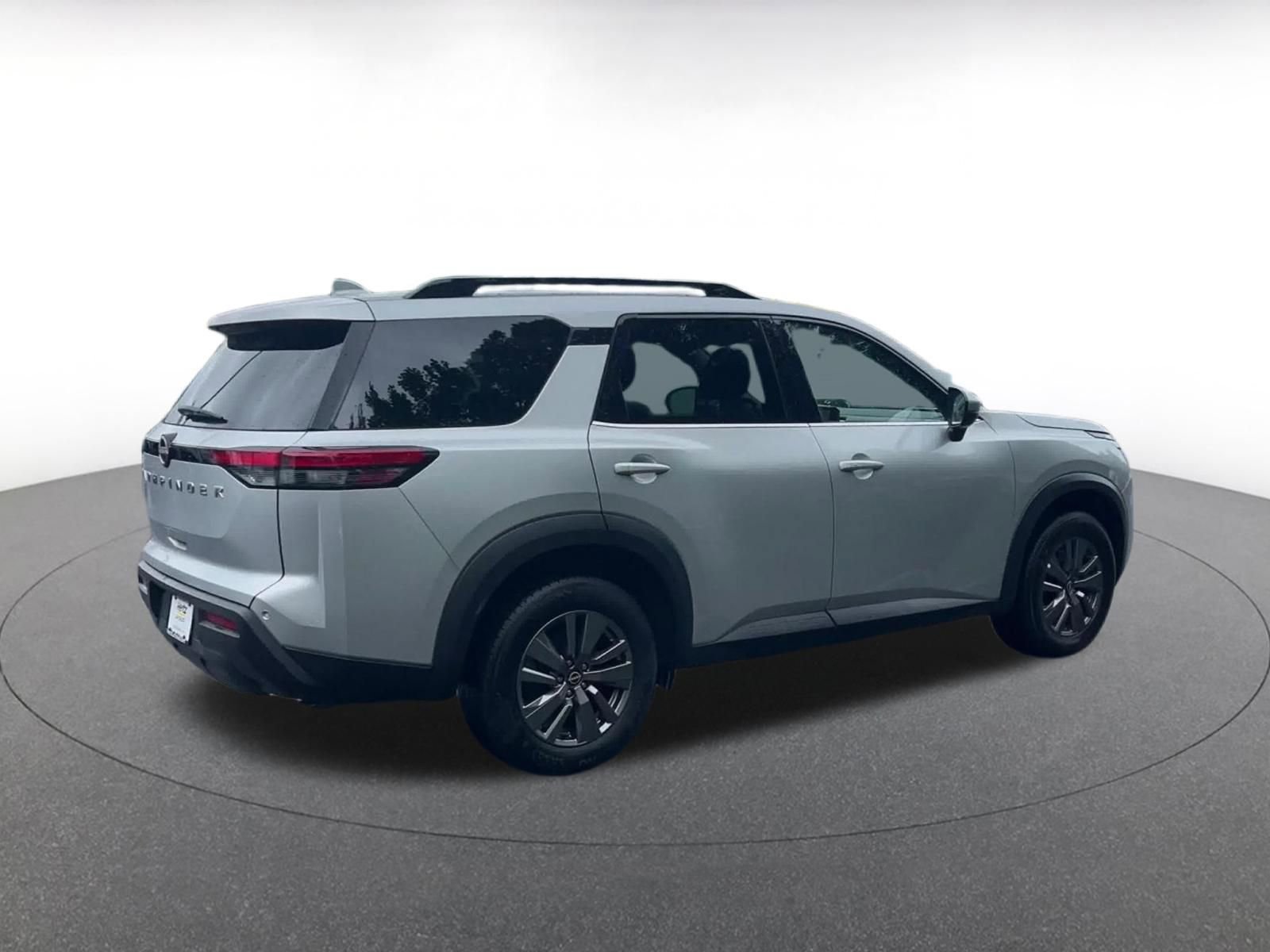 Thumbnail: 2025 Nissan Pathfinder - 15