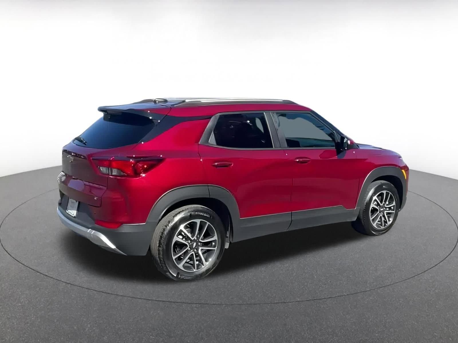 Thumbnail: 2025 Chevrolet TrailBlazer - 12