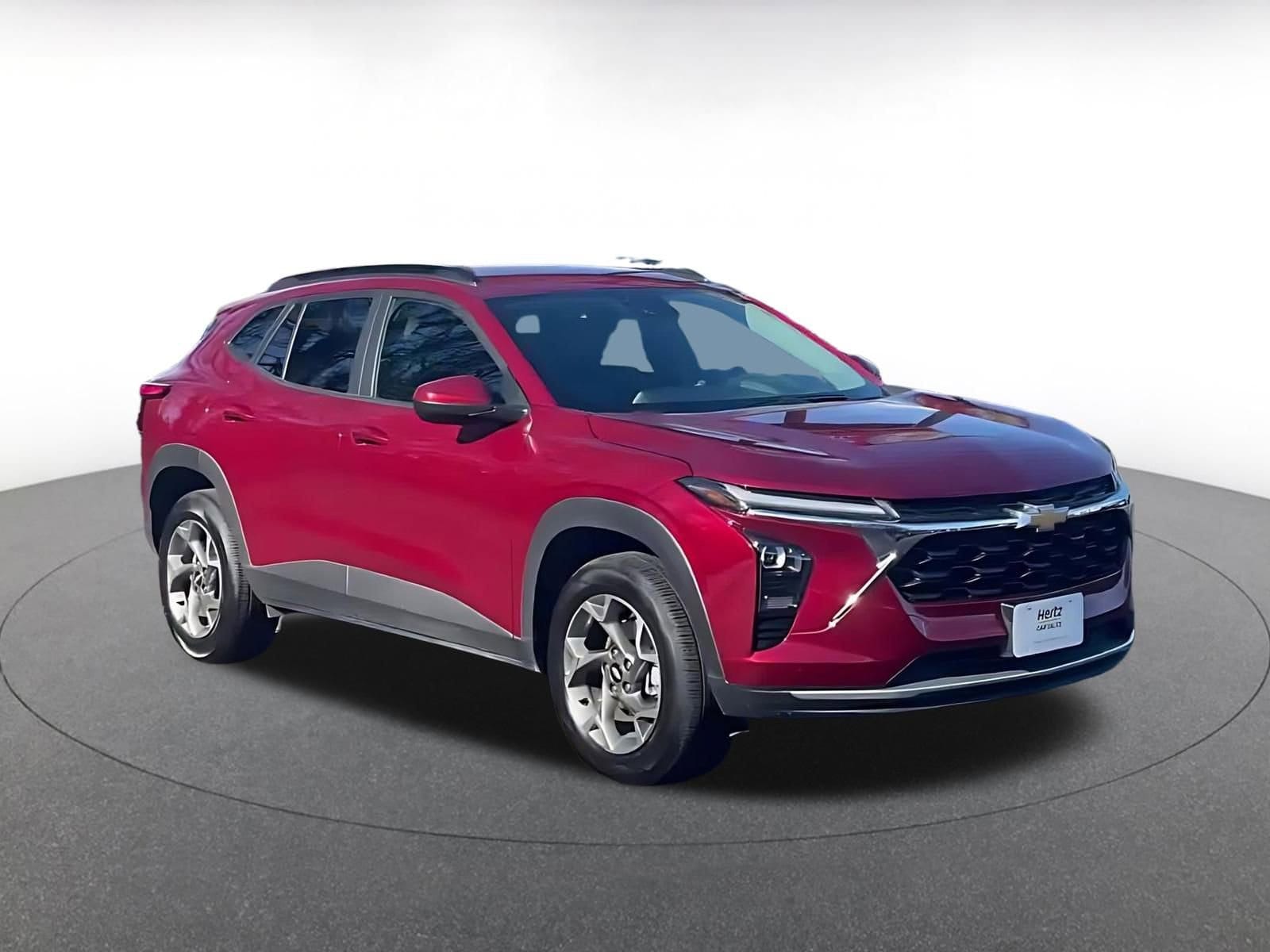 Thumbnail: 2025 Chevrolet Trax - 3