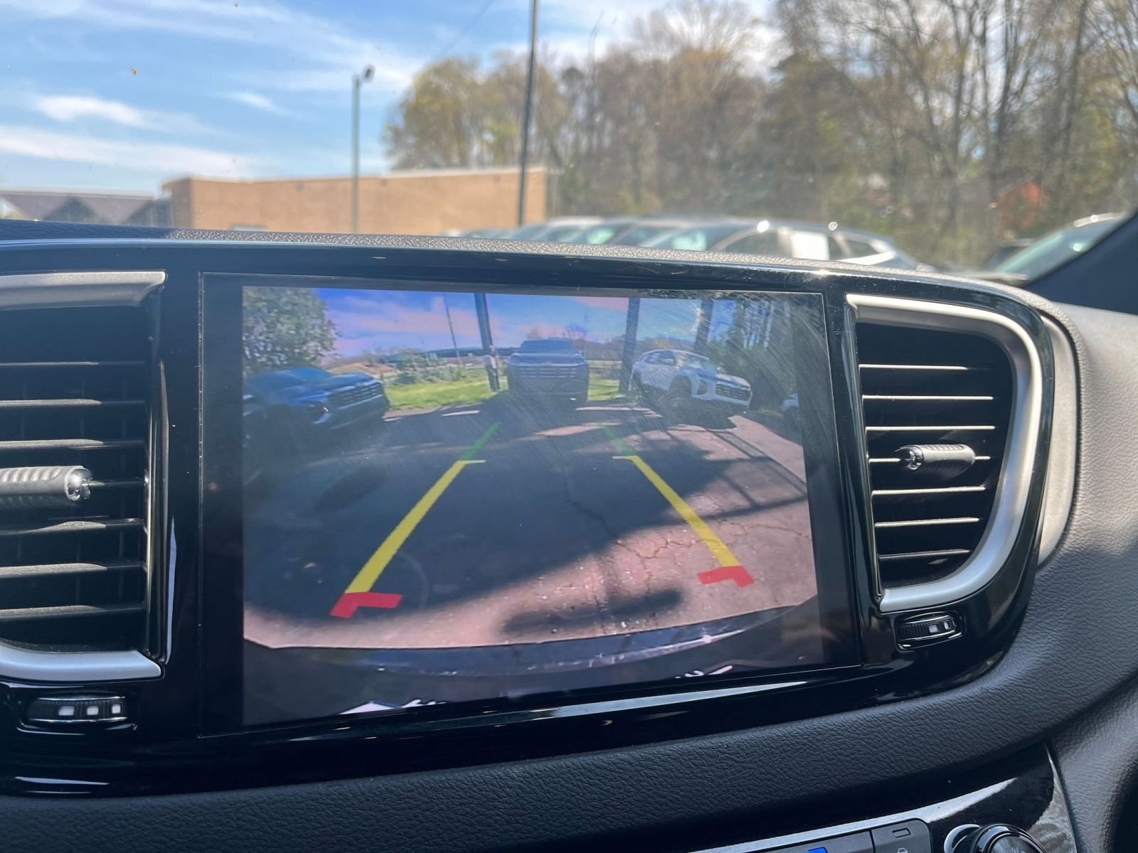 Thumbnail: 2025 Chrysler Pacifica - 23